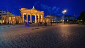 Photo of the Brandenburg Gate in the evening.